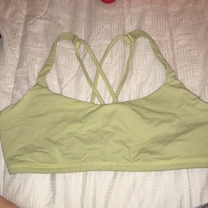lululemon free to be bra